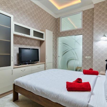 Alfa Apartments Krakivska 17 Лвив Екстериор снимка