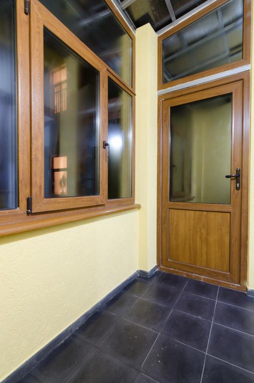 Alfa Apartments Krakivska 17 Лвив Екстериор снимка