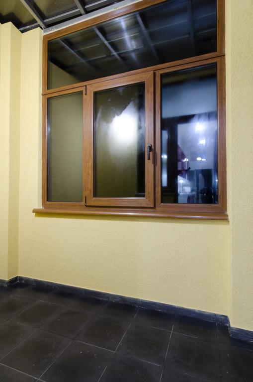 Alfa Apartments Krakivska 17 Лвив Екстериор снимка